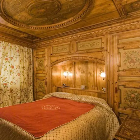 Di Chiara *
